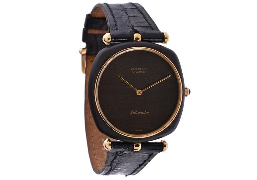 Inline Image - Lot 356 Gerald Genta for Van Cleef & Arpels, ref. G.1510B 17 8460, a gold
coloured wrist watch Est. £600-800 (+ fees)