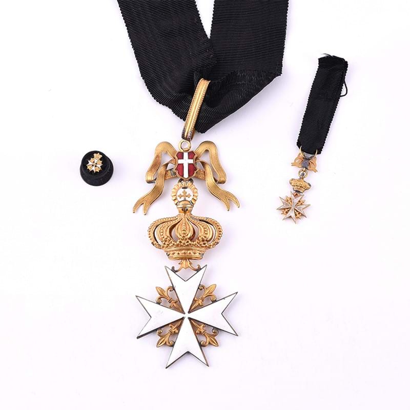 Order of Malta, a gilt metal and enamel neck badge