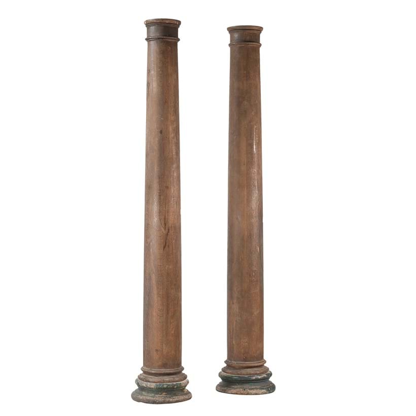 Inline Image - Lot 152: A set of four oak half columns, late 19th century | Est. £700-1,000 (+ fees)