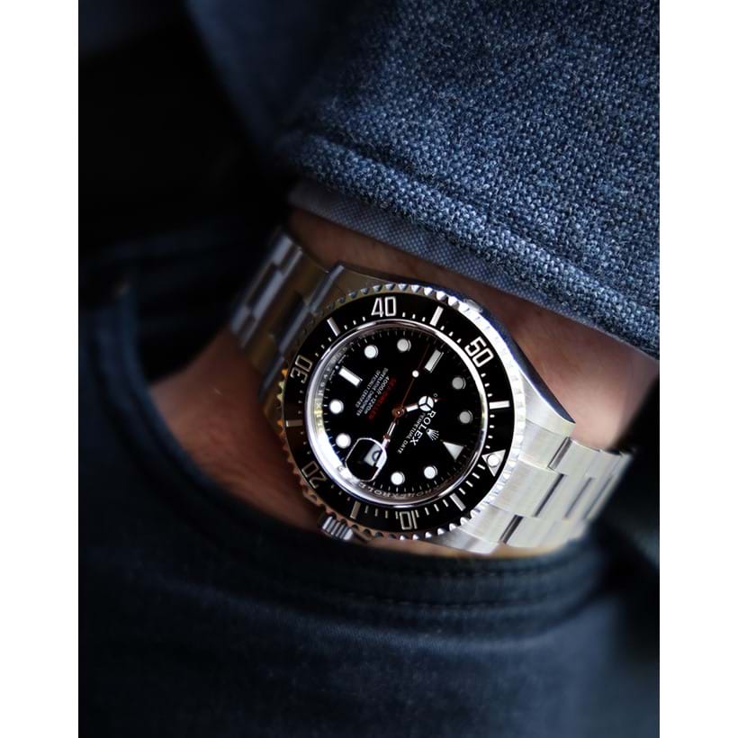Inline Image - Rolex, Oyster Perpetual Sea-Dweller, stainless steel bracelet watch | Est. £8,000-12,000 (+ fees)