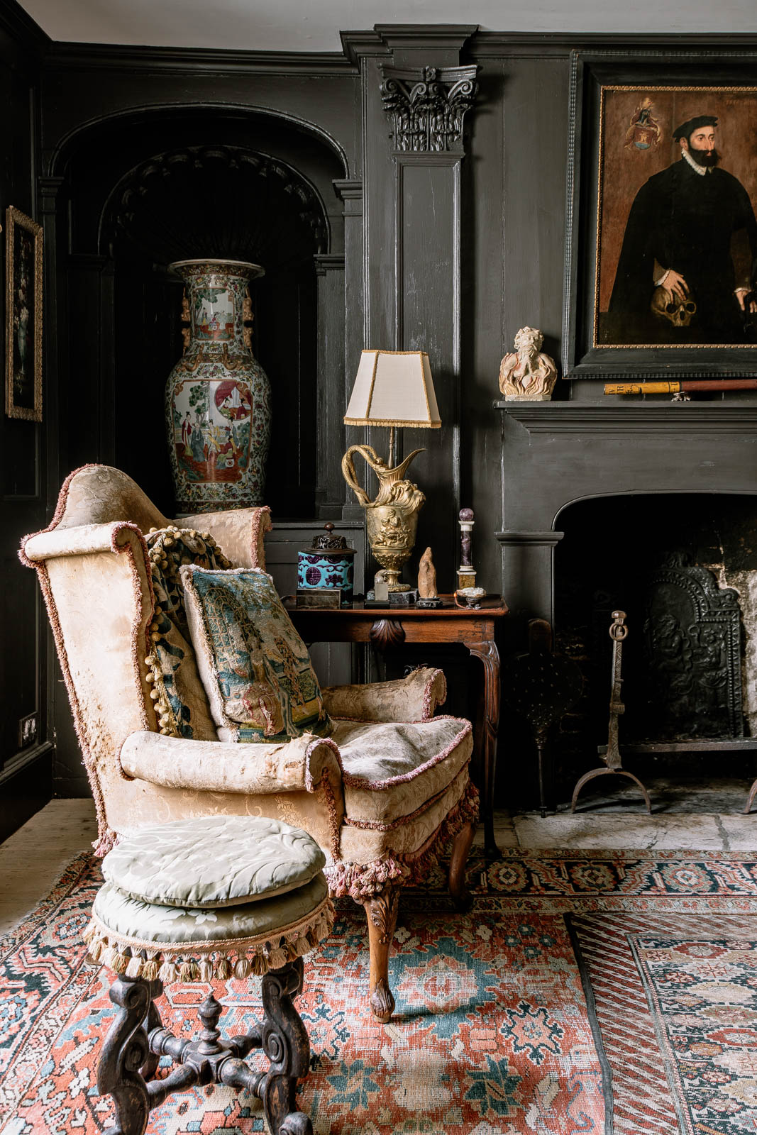 Inline Image - Photograph of Shirely House © Inigo