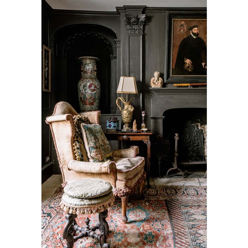 Inline Image - Photograph of Shirely House © Inigo