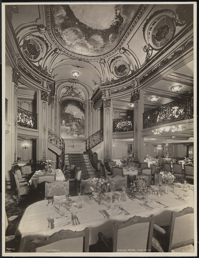 Inline Image - ‘L'Arrive de la Princesse’ by Gaston La Touche (1854-1913) in the First-Class dining room on the SS France