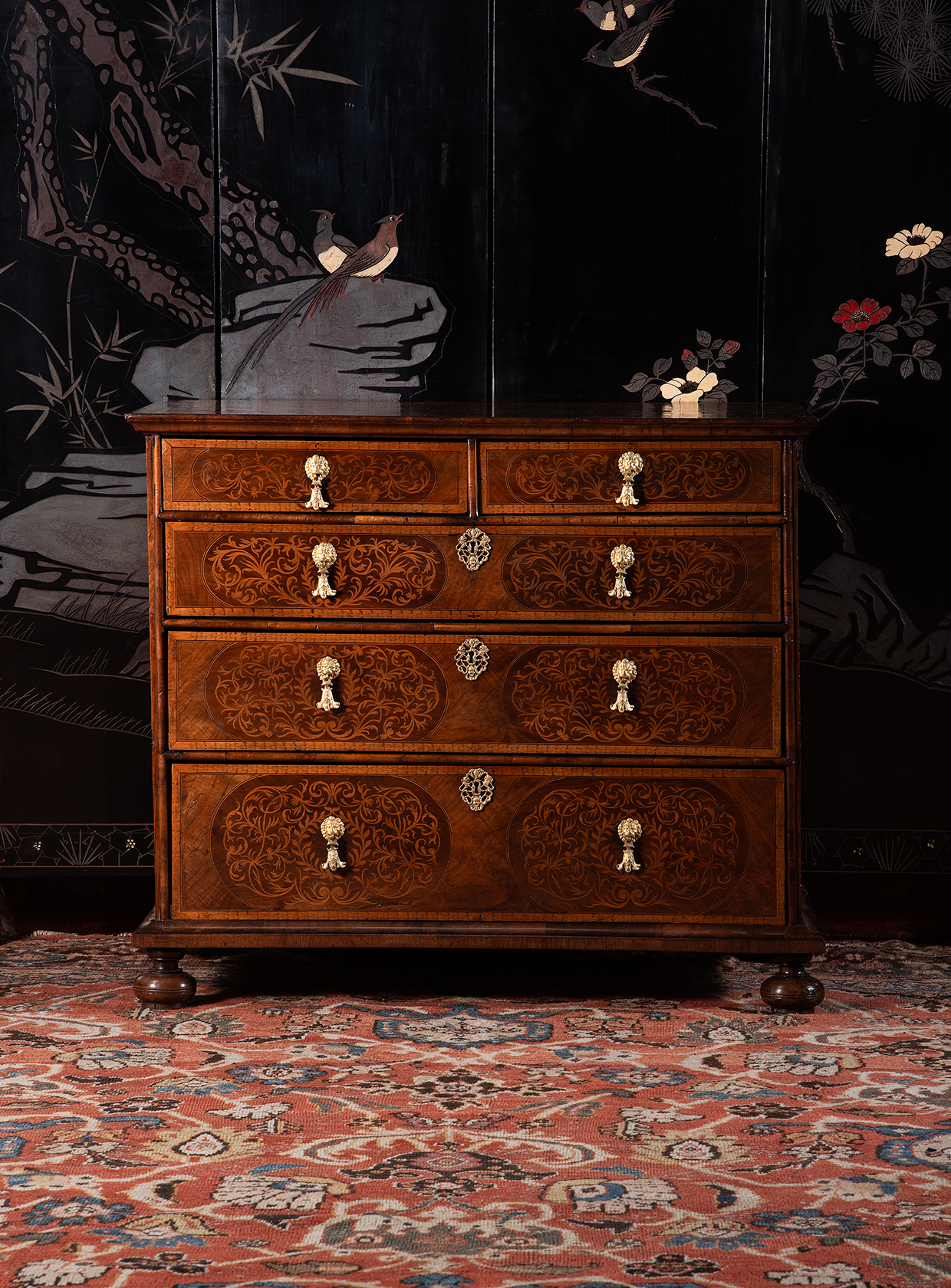 Inline Image - Lot 1: A fine William & Mary walnut and seaweed marquetry chest of drawers, circa 1690 | Est. £12,000-18,000 (+ fees)