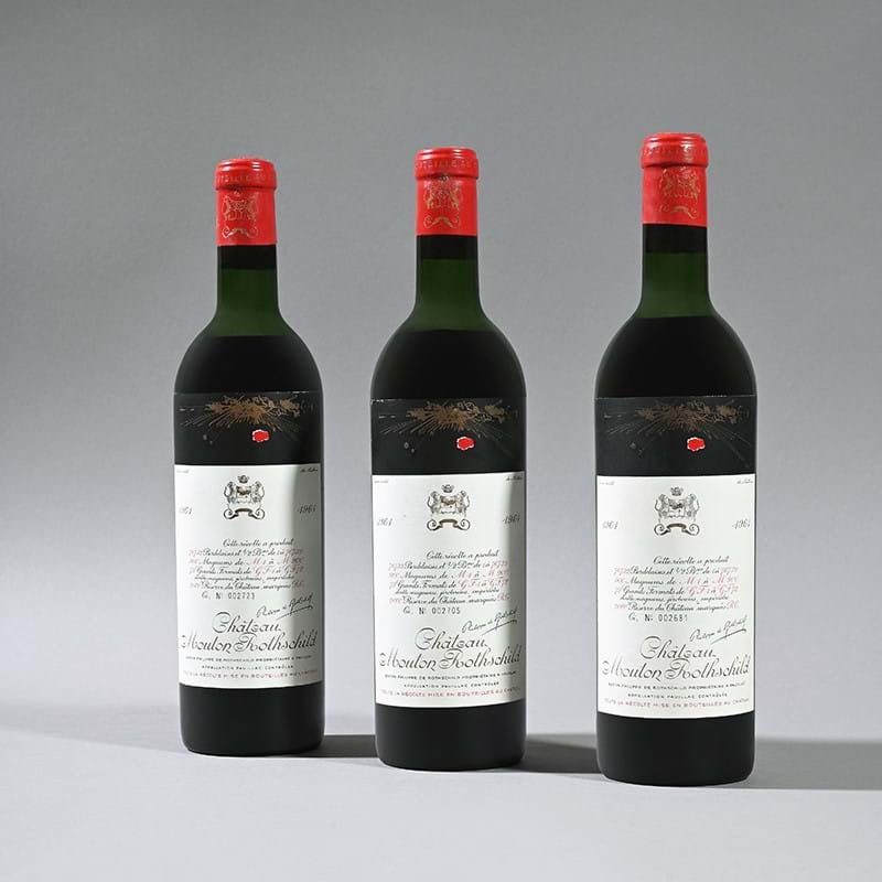 1961 Chateau Mouton Rothschild Premier Cru Classe, Pauillac, 12 bottles, OWC