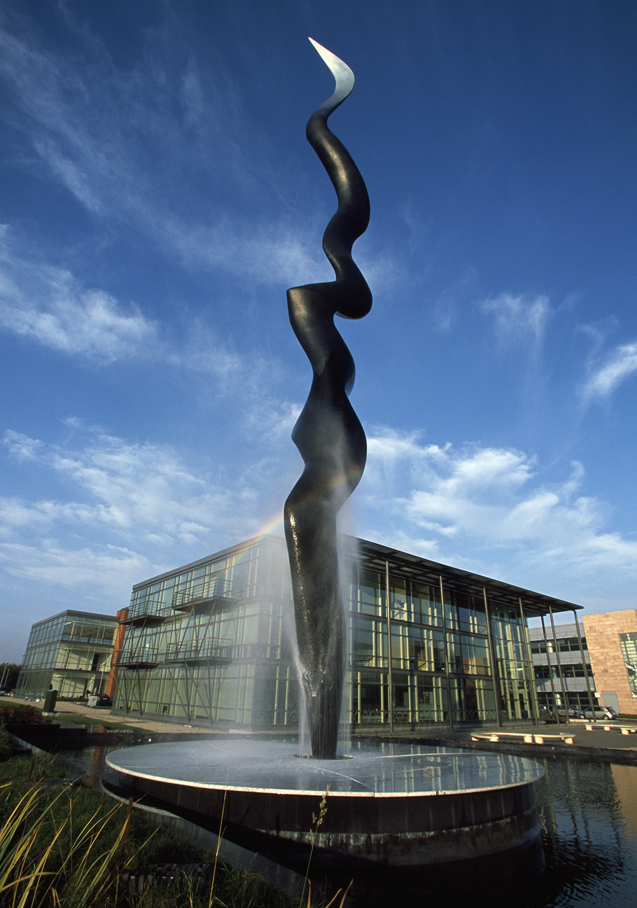 Inline Image - Angela Conner, 'Wave' | © Angela Conner Family Archive