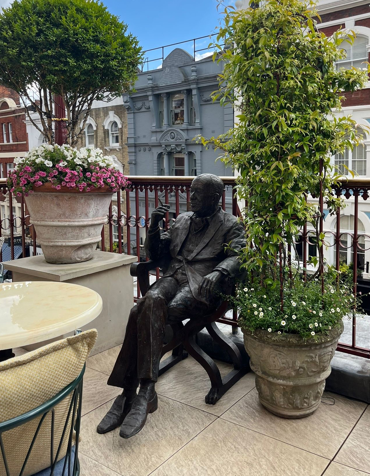 Inline Image - 'Noel Coward' at the Theatre Royal, Drury Lane