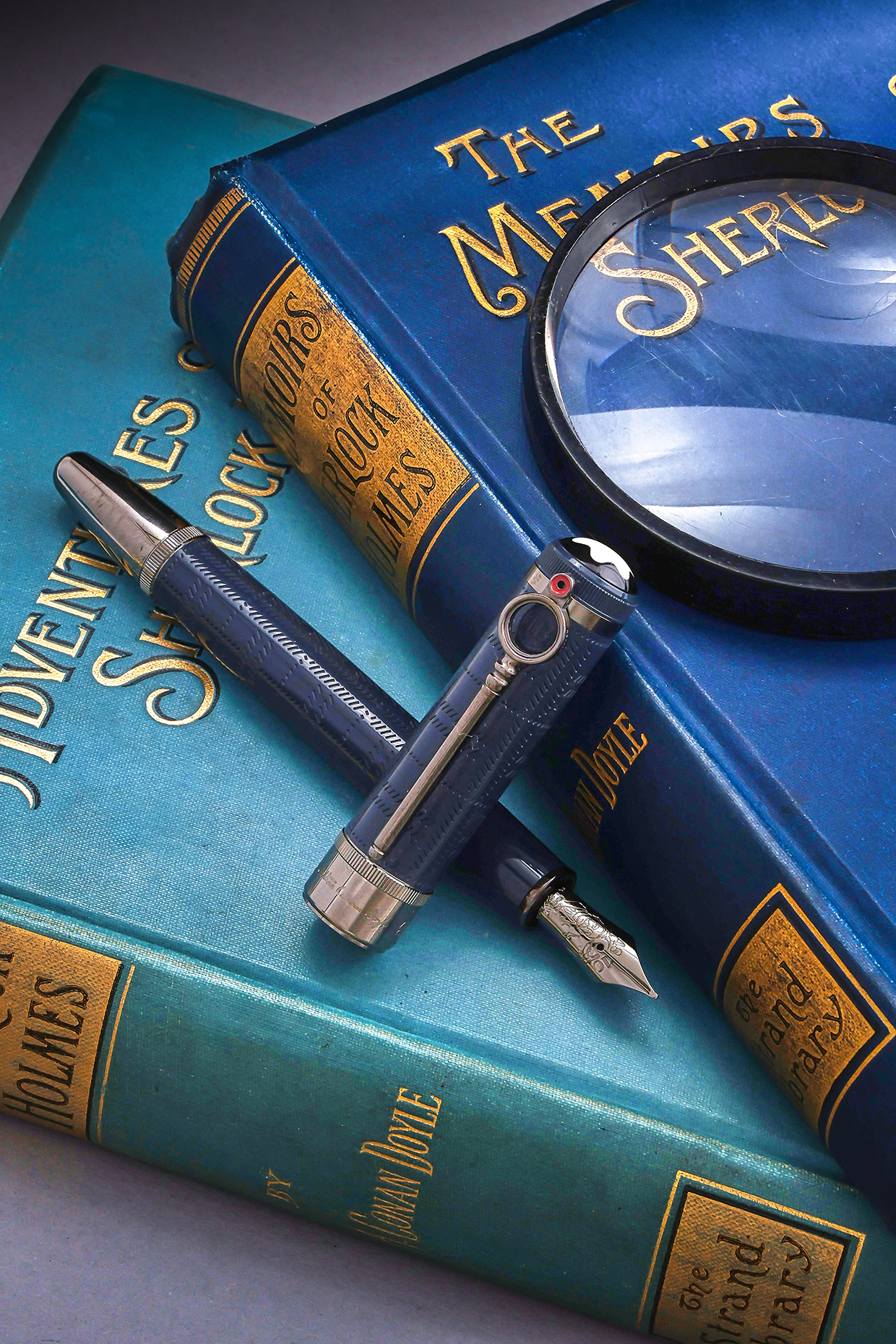 Inline Image - Lot 39: Montblanc, Writers Edition, Sir Arthur Conan Doyle, A limited edition fountain pen, No. 3873/9000, 2021 | Est. £200-300 (+ fees); Lot 322: Doyle (Sir Arthur Conan) The Adventures of Sherlock Holmes [&] The Memoirs of Sherlock Holmes, 2 vol., first editions, Geo. Newnes, 1892-94 | Est. £4,000-6,000 (+ fees)