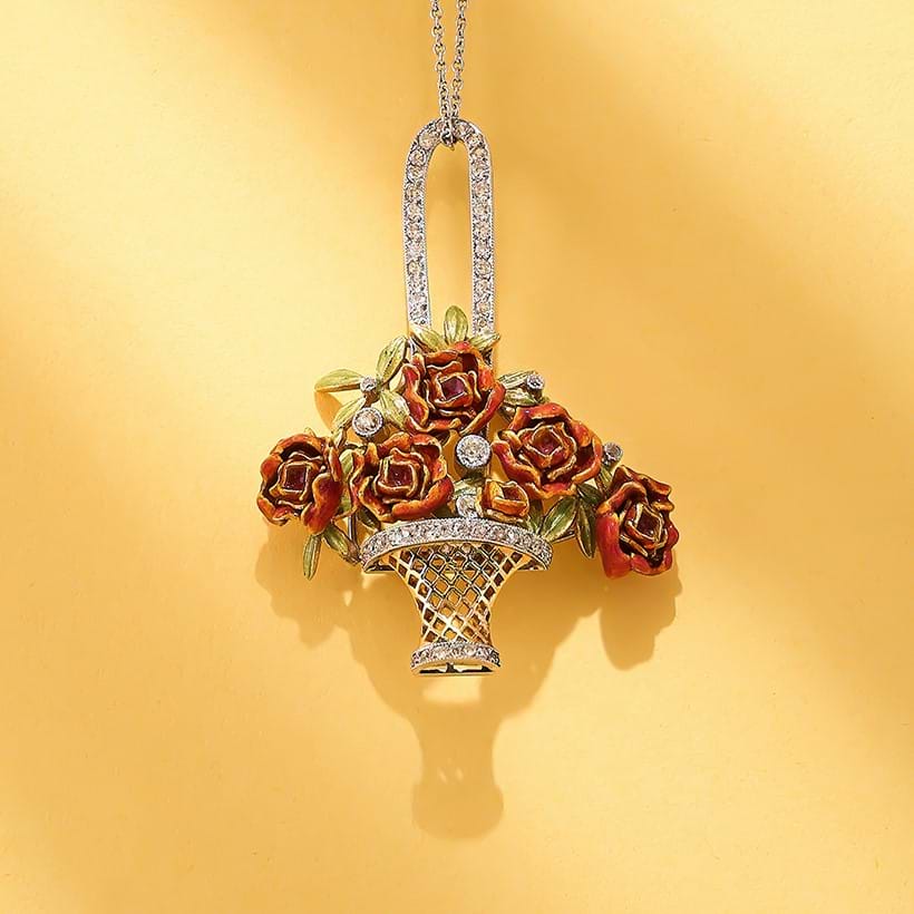 Inline Image - Lot 69: Fabergé, an enamel and diamond pendant, unmarked, circa 1909 | Est. £4,000-6,000 (+ fees)