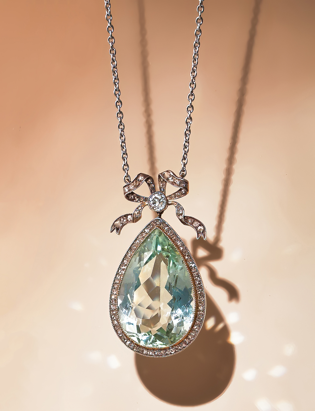 Inline Image - Lot 17: Fabergé, an early 20th century aquamarine and diamond pendant St. Petersburg, circa 1912 | Sold for £43,950