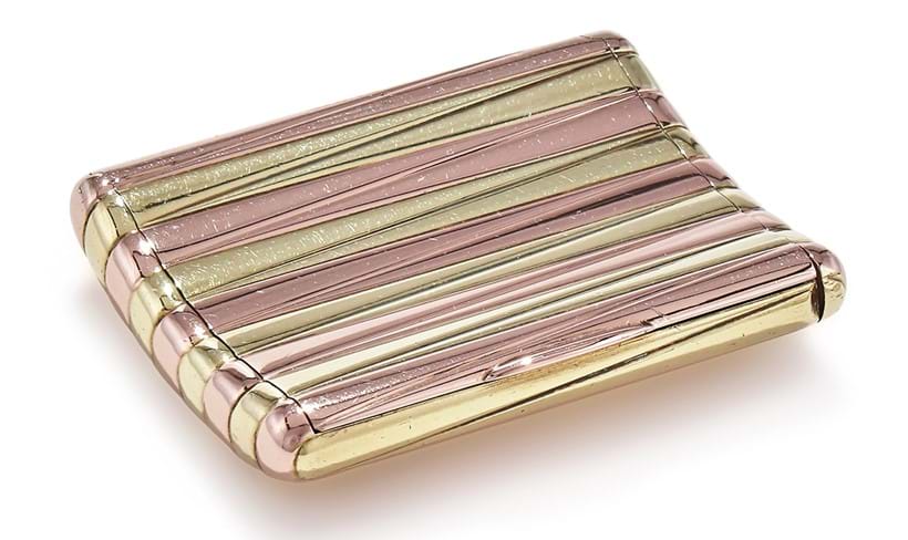 Inline Image - Lot 53: Fabergé, a two colour gold vesta case, Moscow 1899-1908 | Est. £2,000-3,000 (+ fees)