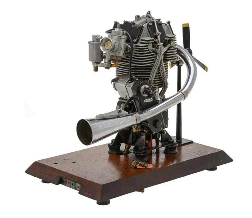 Inline Image - 1/2 size working model of a 1938 350cc Velocette racing motor cycle engine, 
Est. £1,000-1,500 (+fees)
