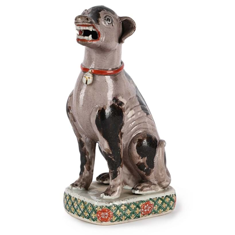 Inline Image - A Chinese export porcelain famille verte hound, Kangxi period | Est. £5,000-7,000 (+ fees)