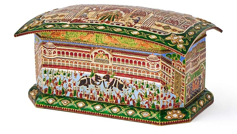 Inline Image - Lot 528: a large Indian gold coloured enamel and gem-set casket, probably Jaipur, 20th century | Est. £20,000-30,000 (+ fees)