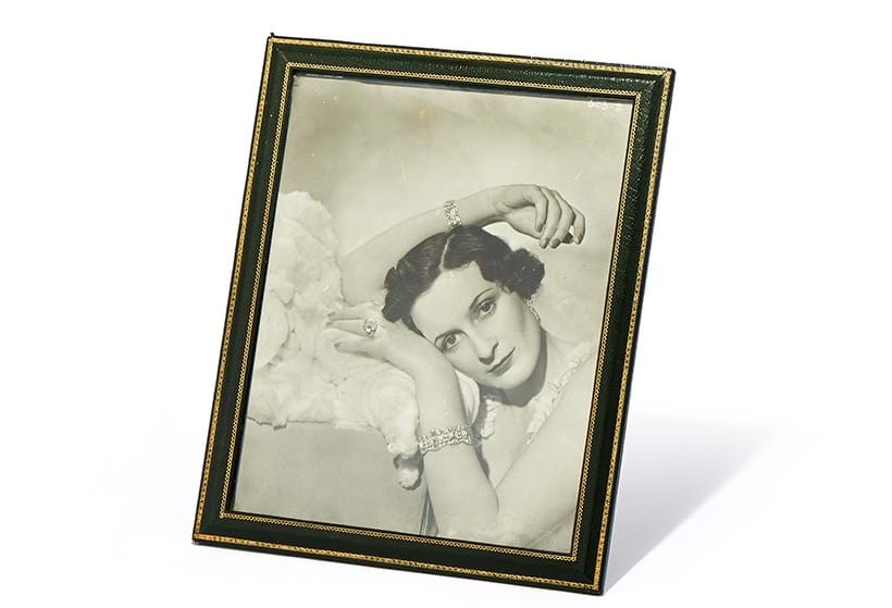 Inline Image - A photograph of Ann