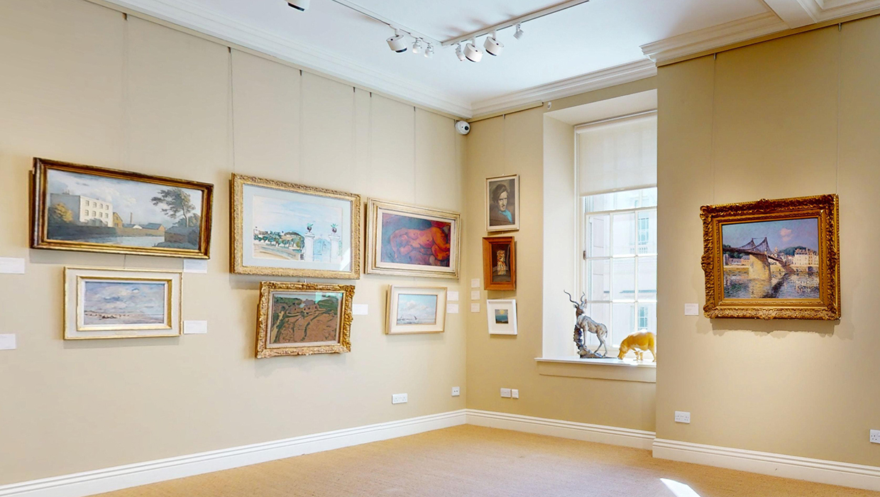 Virtual Tour: M&C Art 14774