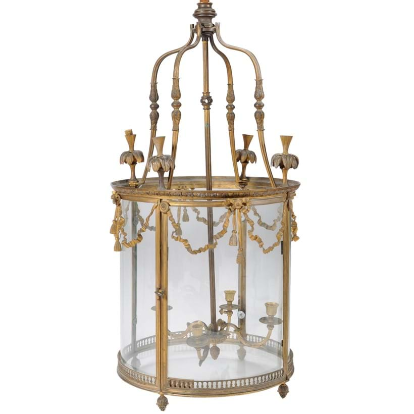 Inline Image - A Victorian hall lantern, est. £3,000-5,000 (+fees)