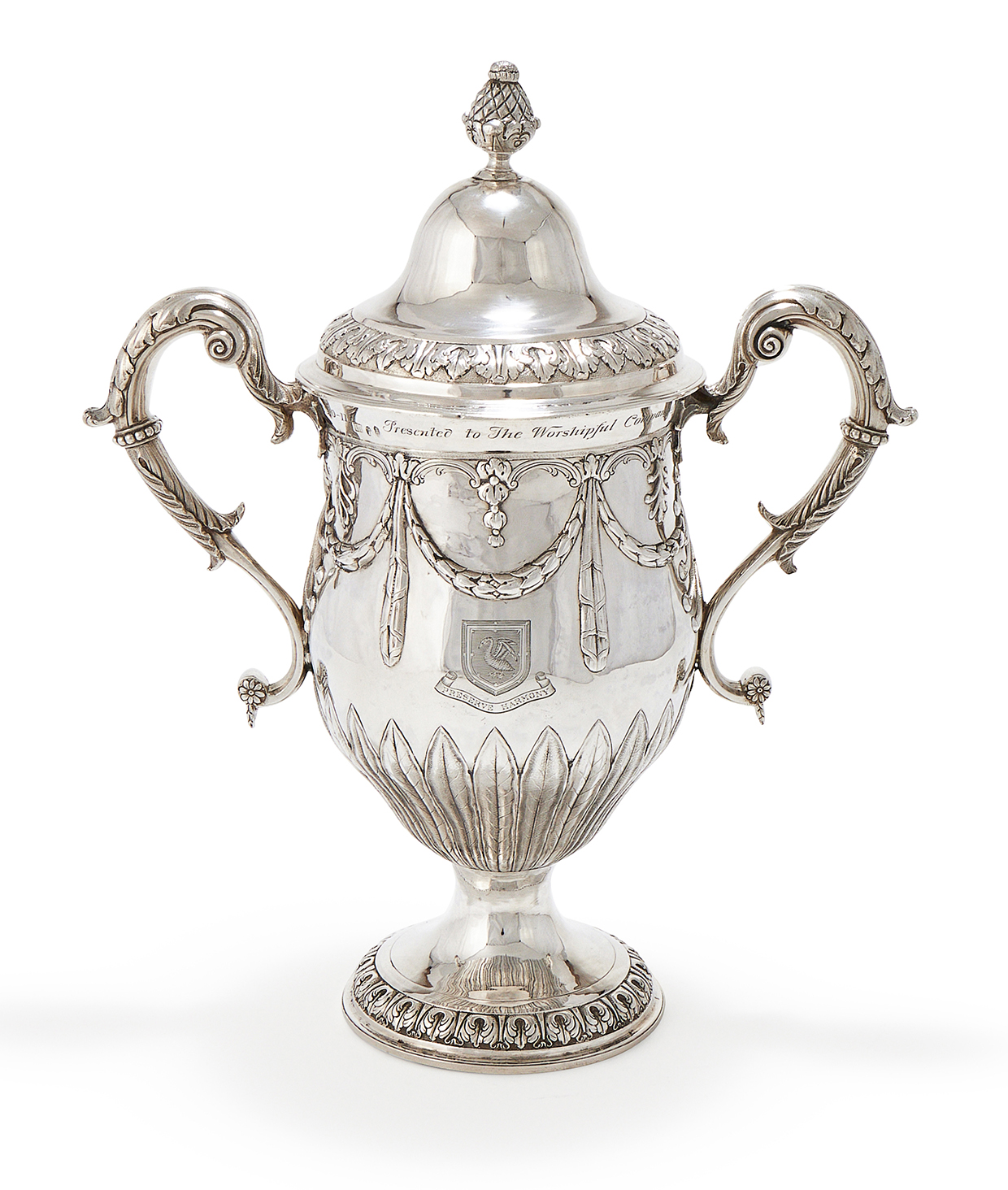 Inline Image - Lot 147: A George III Irish silver cup and cover, Joseph Jackson, Dublin, circa 1800 | Est. £2,000-3,000 (+ fees)