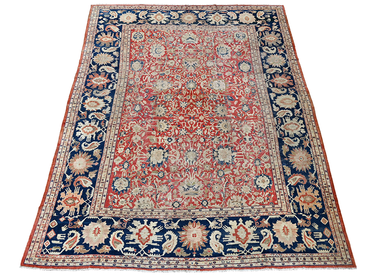 261 - A ZIEGLER MAHAL CARPET FIRMLY ATTRIBUTED TO ZIEGLER & CO, LATE 19TH CENTURY.jpg