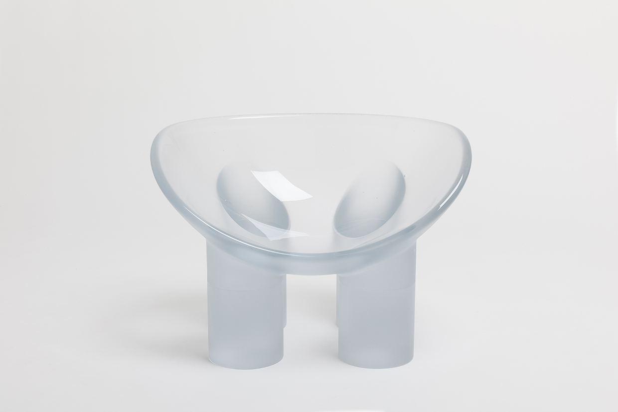 Faye Toogood_A5_Roly-Poly Chair_Water_001.jpg