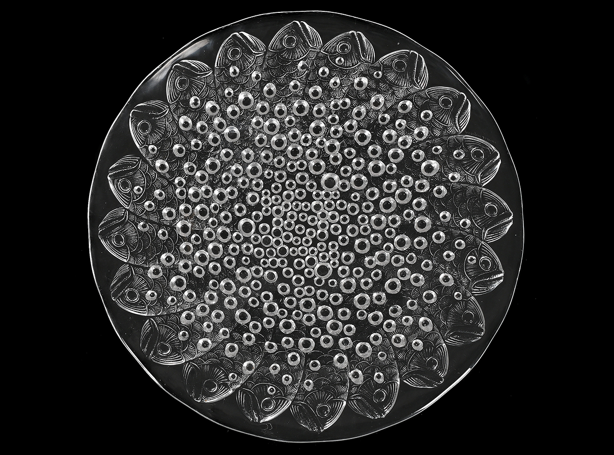 Lot 212 - René Lalique (French, 1860-1945), large 'Roscoff' dish, designed in 1932, late 20th century.jpg