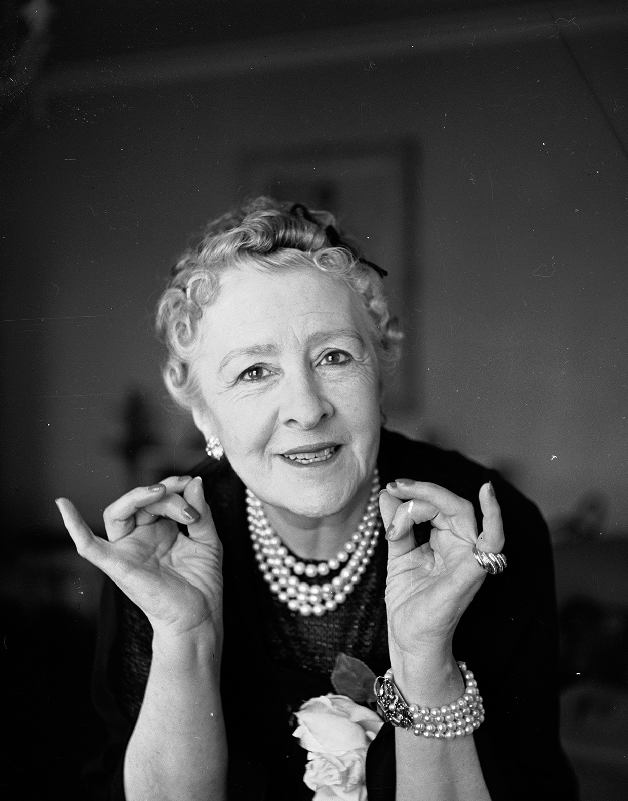 Inline Image - Syrie Maugham (1879-1955) | Image: Cecil Beaton, Vogue, © Condé Nast