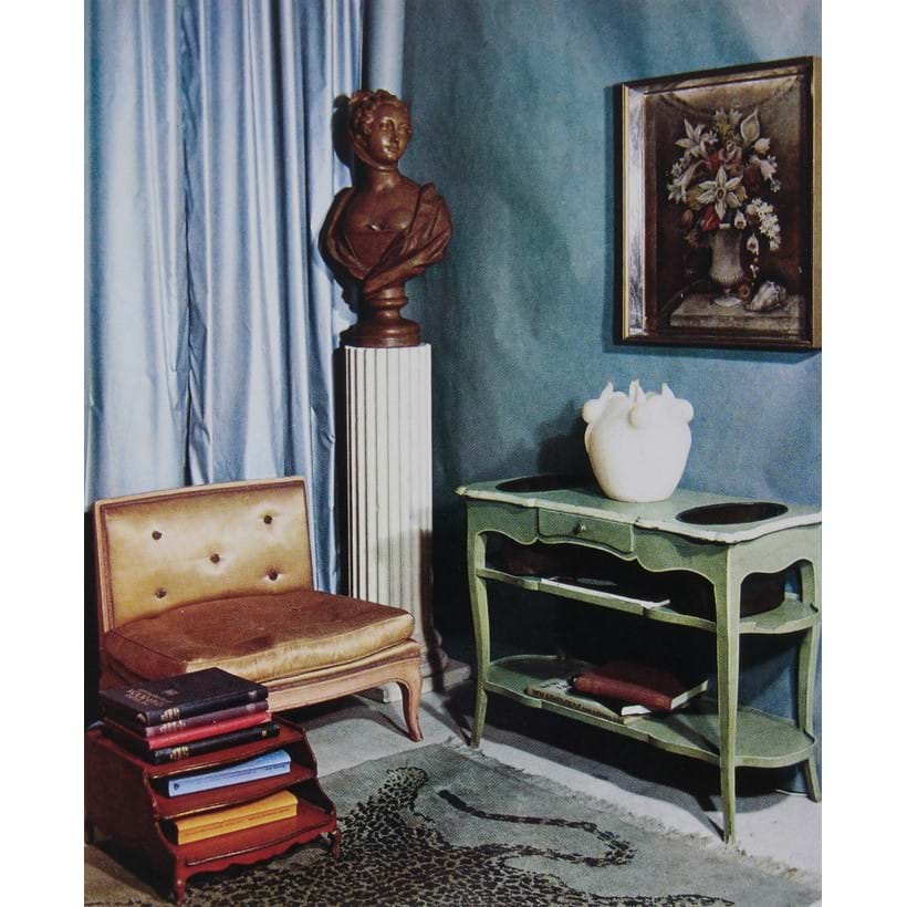 Inline Image - A 1930s photoshoot displaying some of Syrie Maugham’s works at one of her showrooms either in Chicago, London, New York © Deste Photography