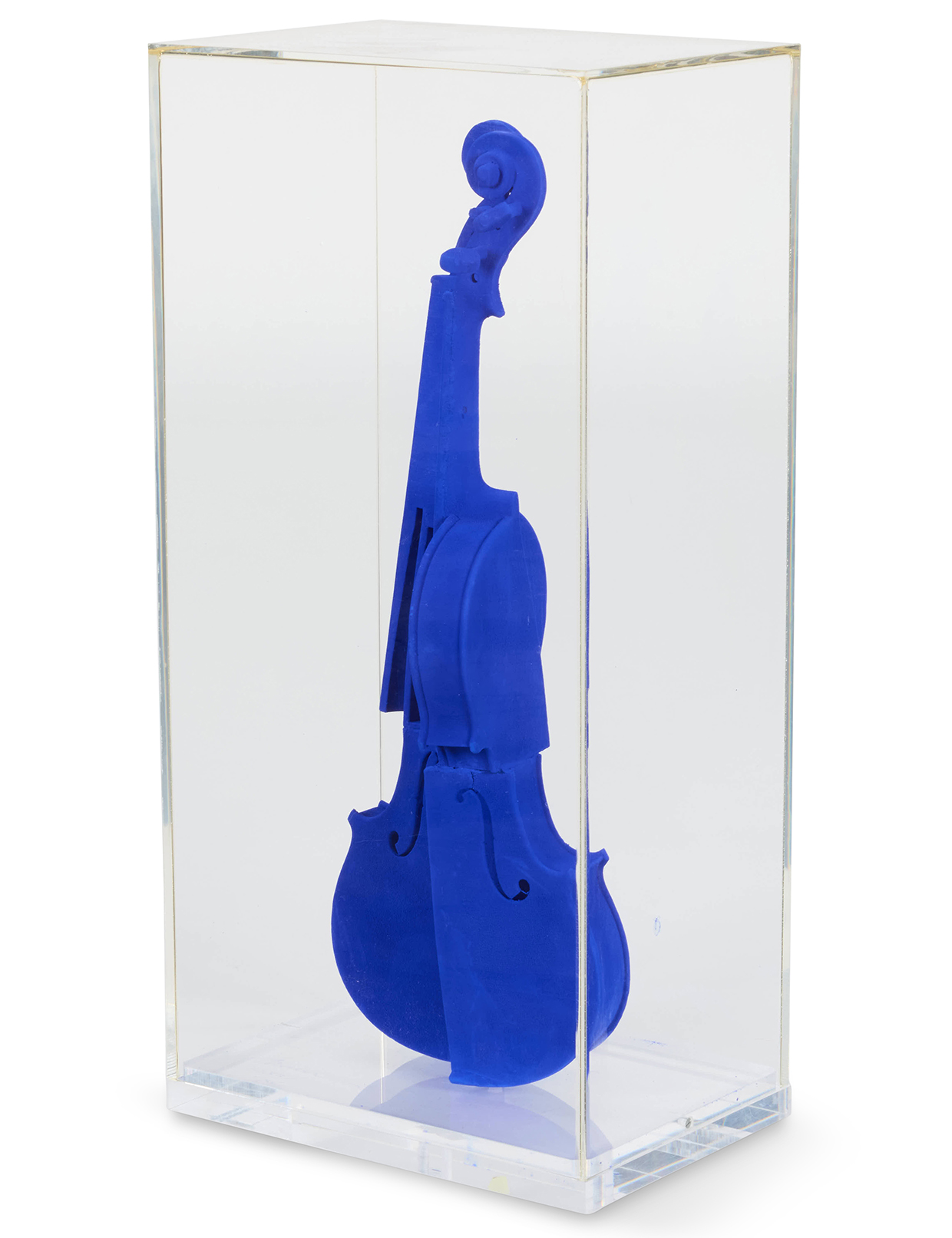 Inline Image - Lot 67: λ‡ Arman (French 1928-2005), 'Hommage a Yves Klein', Sliced violin with IKB blue pigment in Plexiglas box | Est. £6,000-8,000 (+ fees)