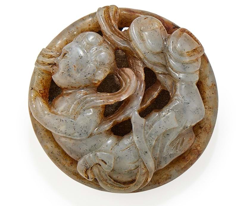 Inline Image - Lot 61: A rare Chinese grey jade carving of flying apsara, Yuan (1279-1368) | Est. £1,000-2,000 (+ fees)