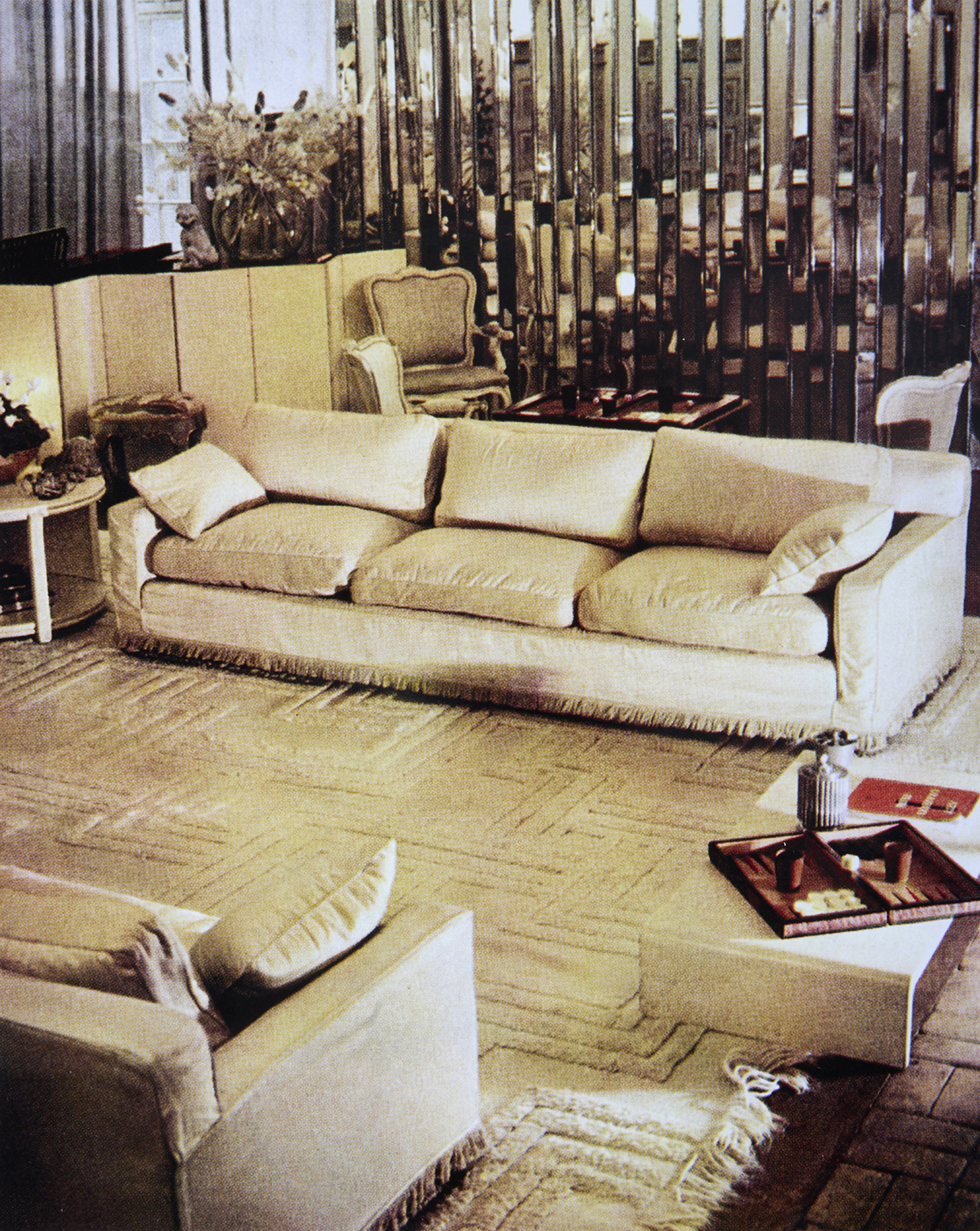 Inline Image - Syrie Maugham's All-White Room, 213 King's Road © Millar and Harris / English Heritage