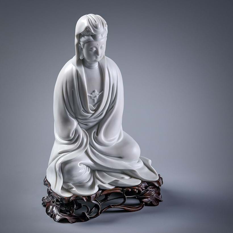 Inline Image - A rare Chinese Dehua model of seated Guanyin, 17th century | Sold for £241,450