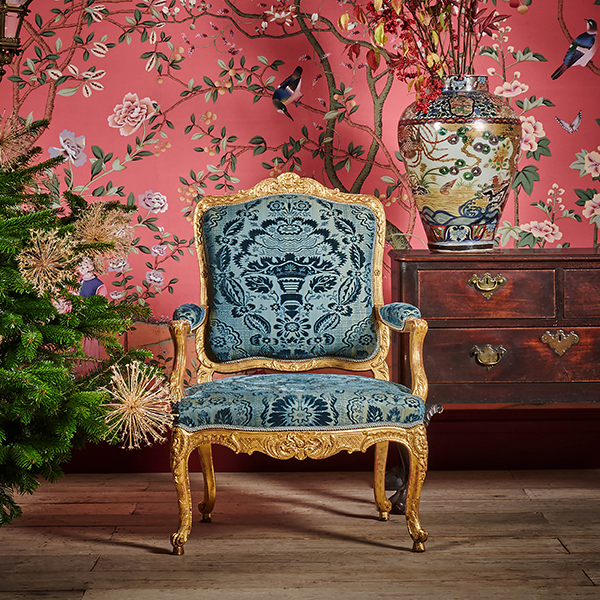 Catalogue: Fine Furniture 14812