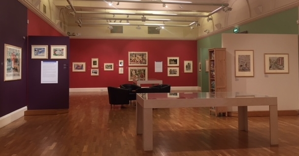 Victoria Art Gallery interior.jpg