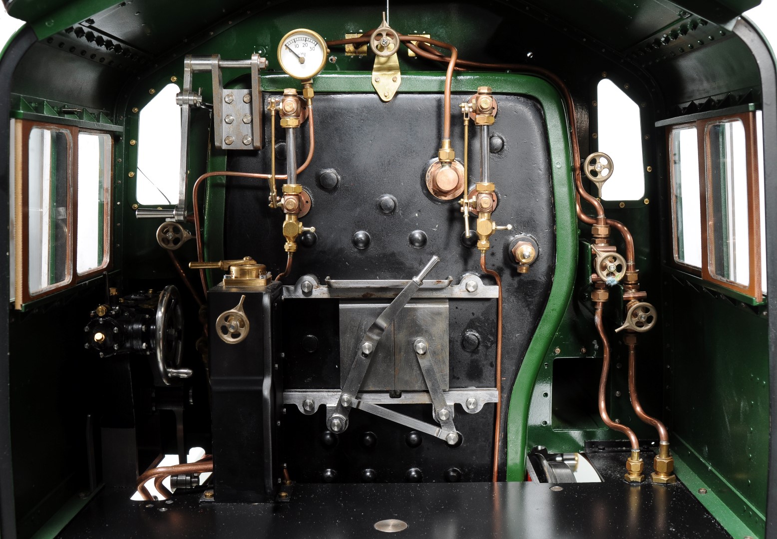 Fine exhibition quality model of a 2-6-0 Mogul British Railways Standard Class 2 tender locomotive no. 78005 boiler (Large).jpg