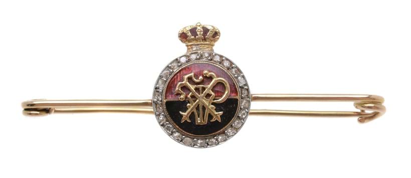 Inline Image - Lot 40, a mid 20th century diamond regimental bar brooch; est. £100-150 (+fees)