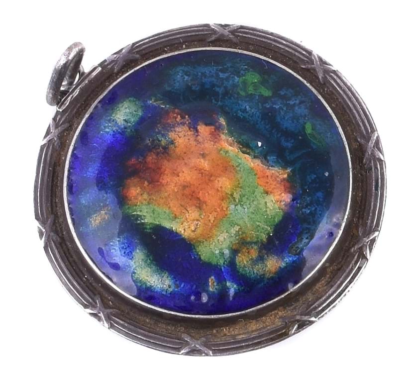 Inline Image - Lot 481 (group lot), polychrome enamel circular pendant, by Thomas Lyster Mott, 1920s, stamped T.LM Sterling