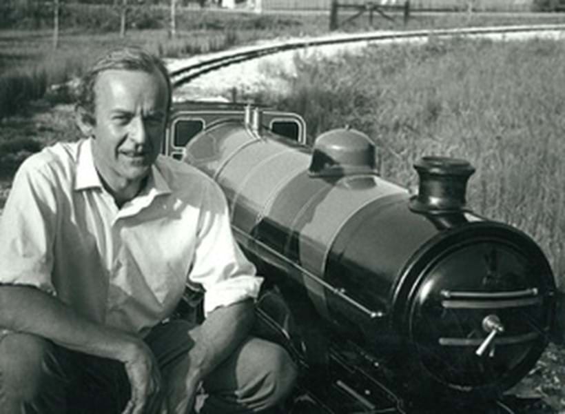 Inline Image - Lord Braybrooke with the London North Eastern Railway 4-4-2 Atlantic Class no. 4433 'Ivatt' tender locomotive, built by the late David Curwen; est. £20,000-30,000 (+fees)
