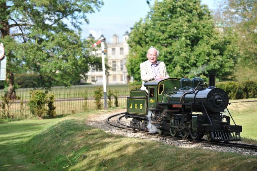Inline Image - Lord Braybrooke at the Audley End Miniature Railway driving the 10 1/4 inch 'American Outline' Atlantic 2-6-2 locomotive, 
'Lord Braybrooke', no. 3548
