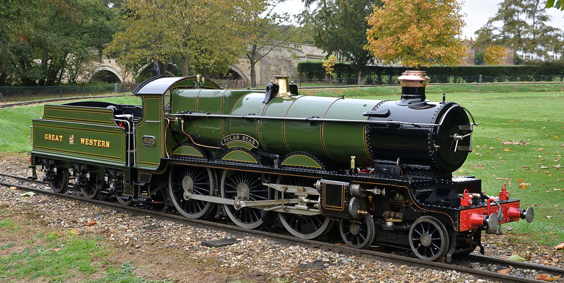 Polar Star 4005 cropped (Large).jpg