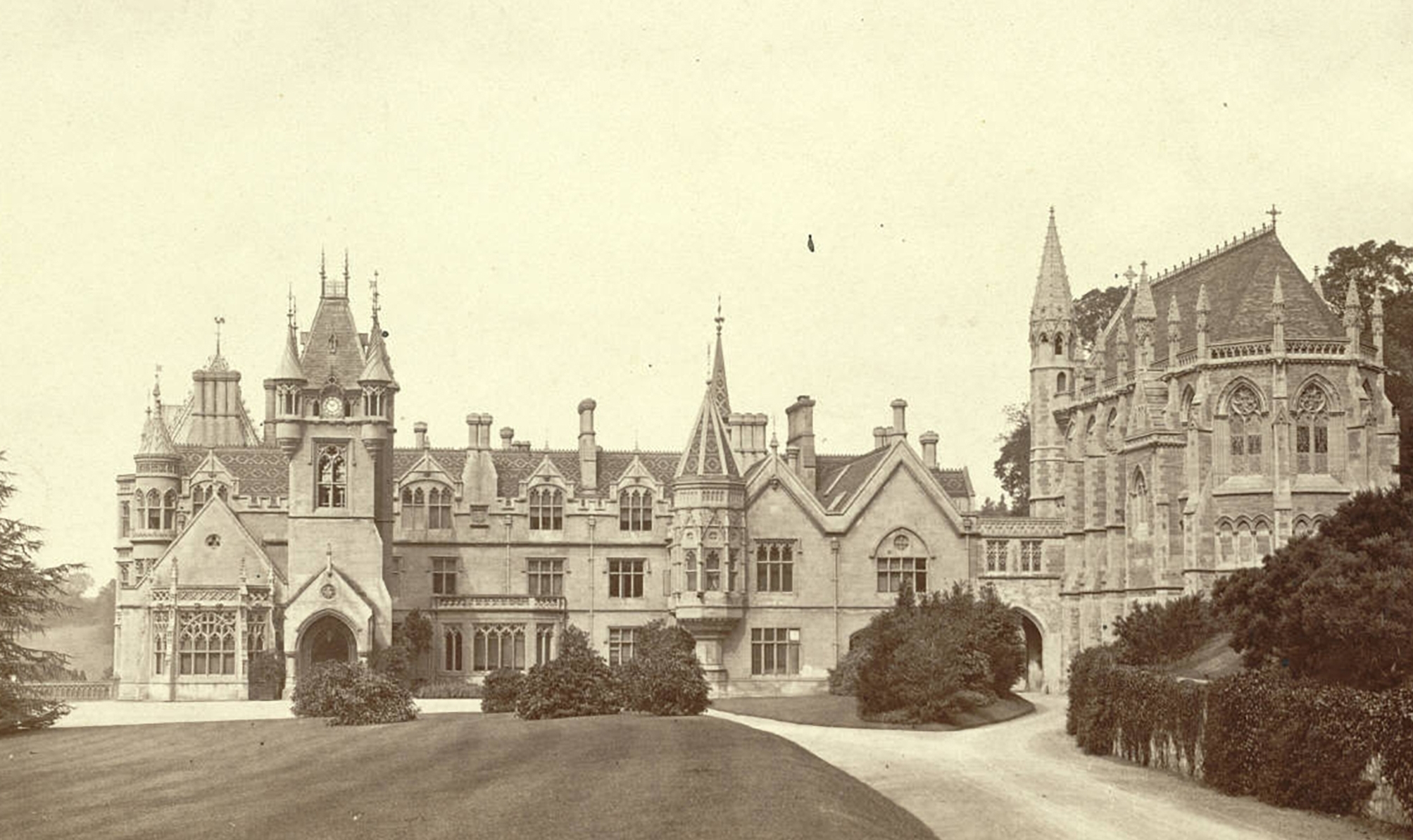 Tyntesfield old Image exterior.jpg