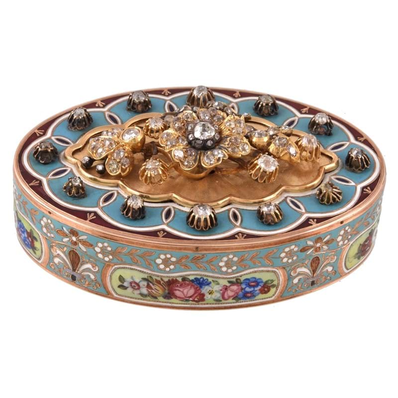 A Continental gold, enamel and diamond set oval snuff box, unmarked, mid 19th century 