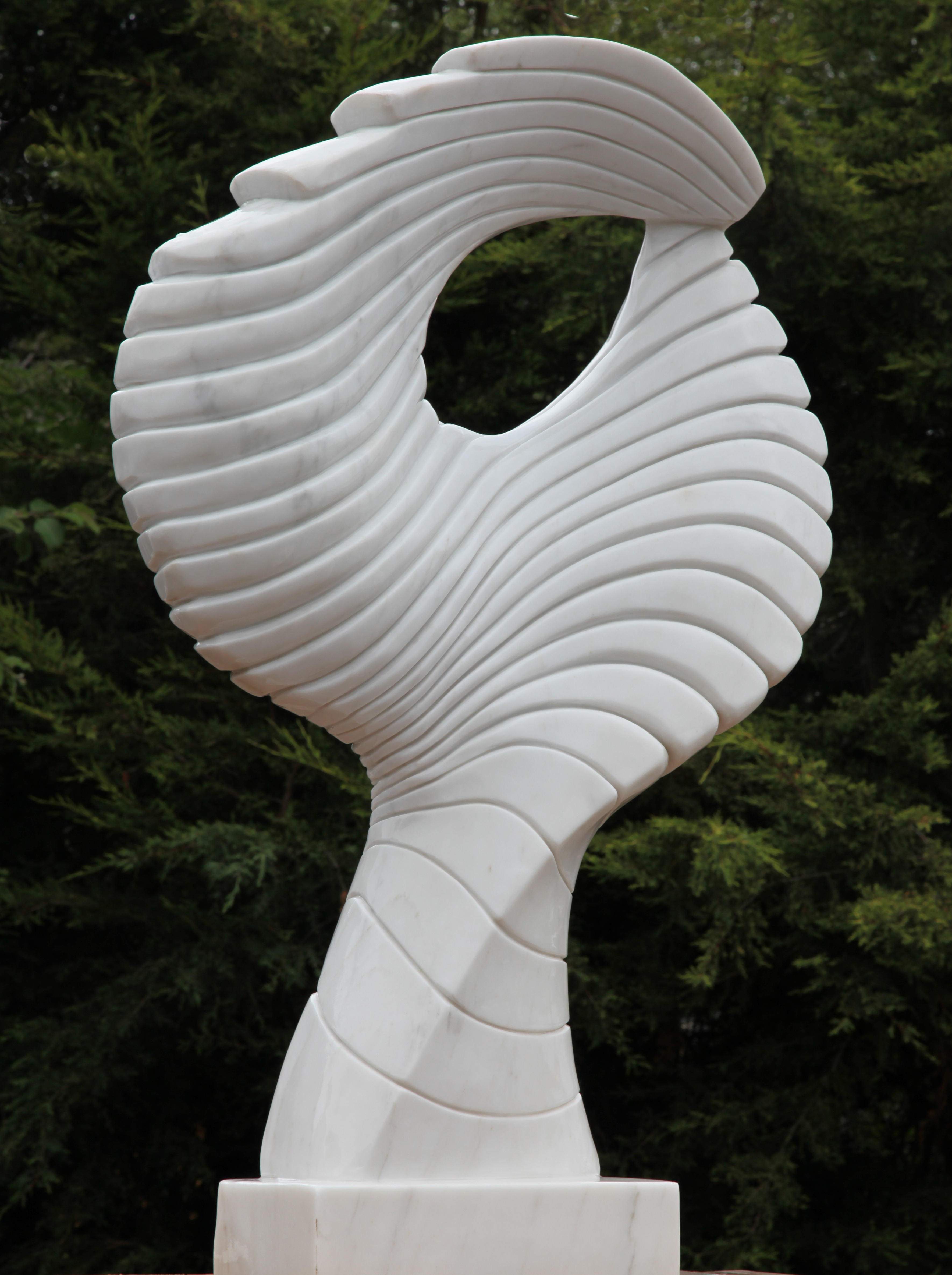 Inline Image - Hongxun Jin, 'Shell-Like', Marble, 122cm high x 79cm wide | Est. £2,000-4,000 (+fees)