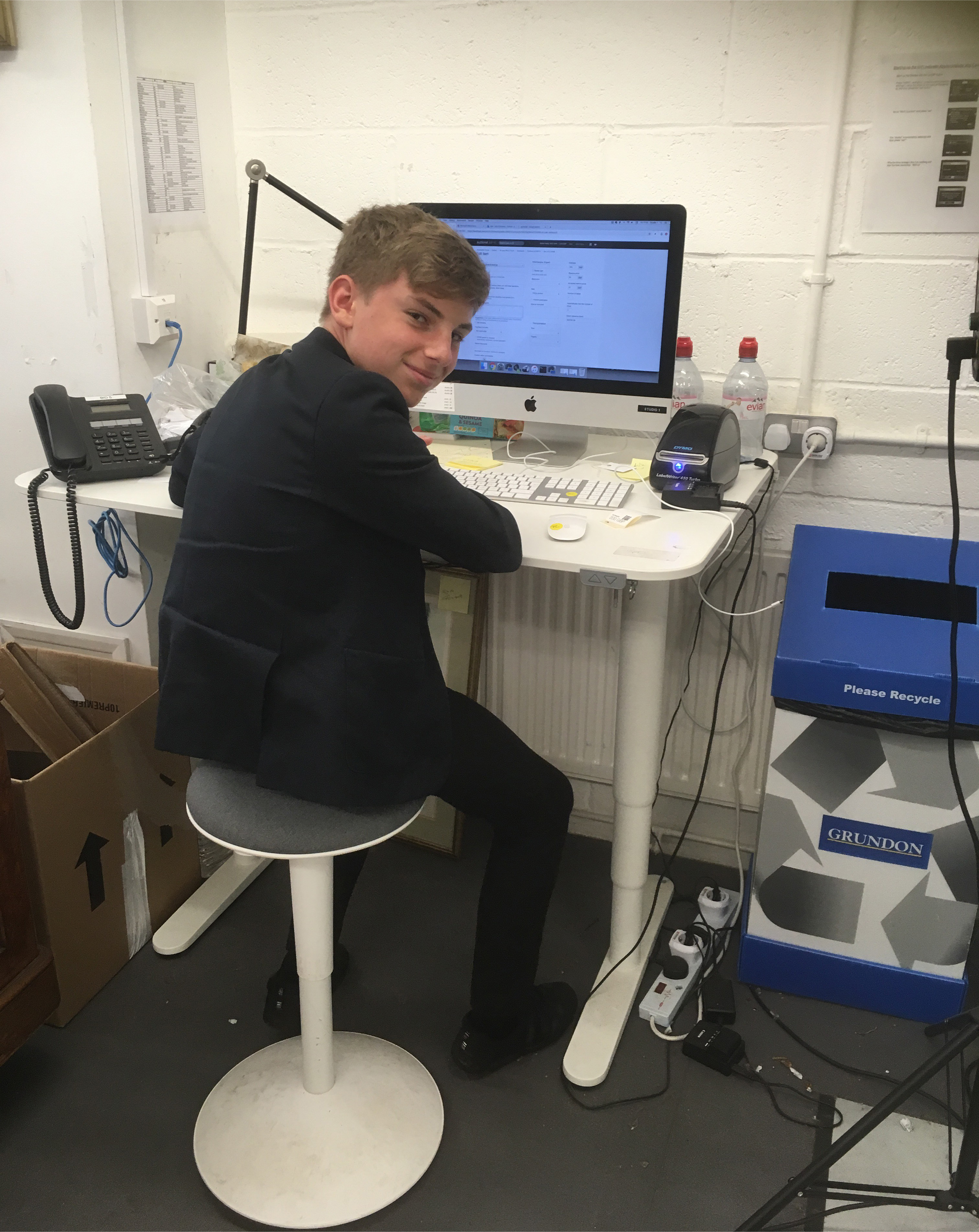 Inline Image - Cataloguing antiques at the warehouse