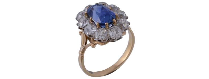 Inline Image - A late Victorian Sri Lankan Sapphire ring. Sold at Dreweatts for £4,960