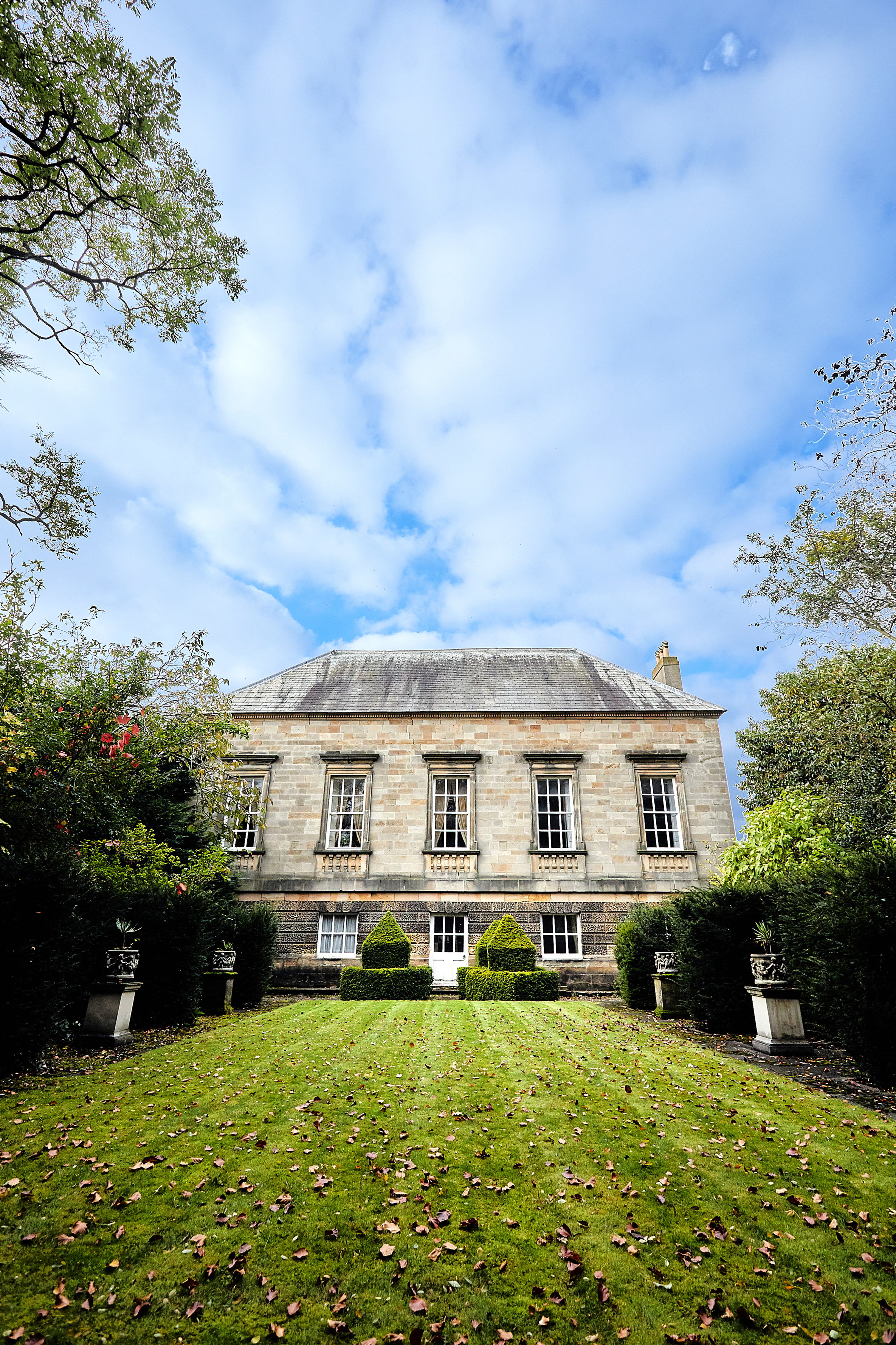 Inline Image - Whitfield爵士杜伦私宅