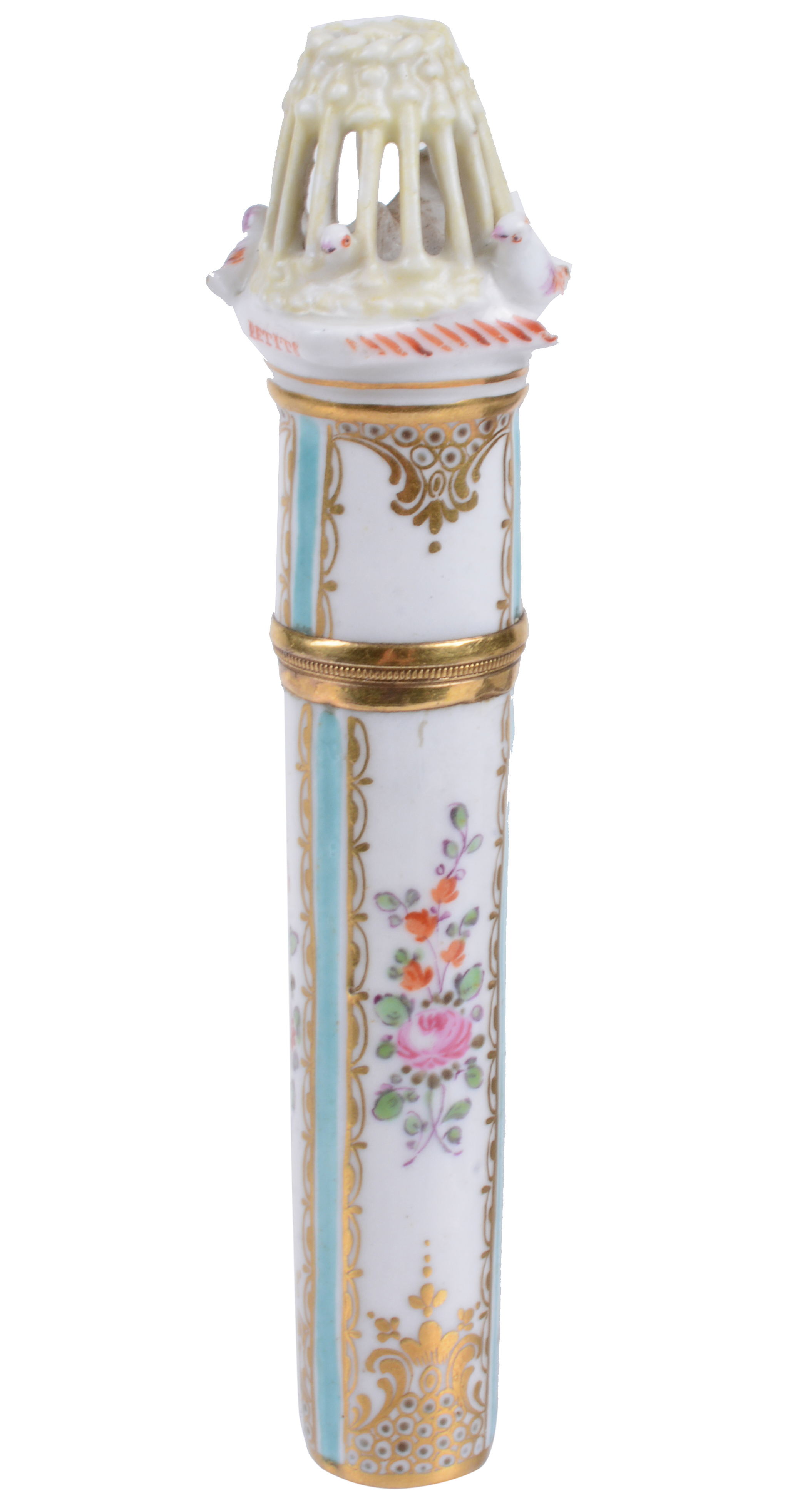 Inline Image - Lot 63: A Chelsea porcelain etui or bodkin case and cover, circa 1775 | Est. £1,000-1,500 (+fees)