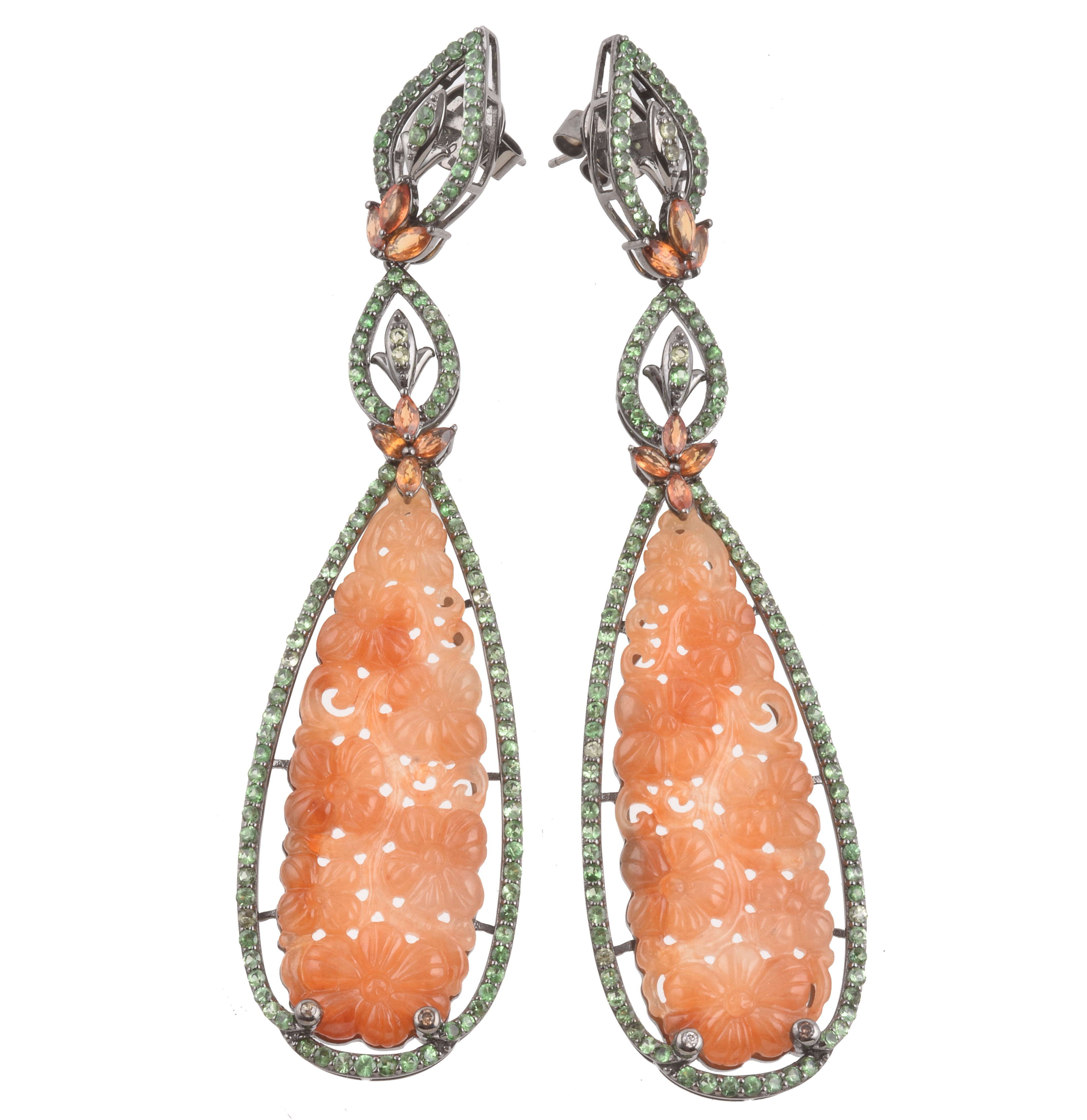 Inline Image - Lot 343: A pair of orange jadeite, green garnet and citrine pendant earrings by Bochic, New York | Est. £400-600 (+fees)