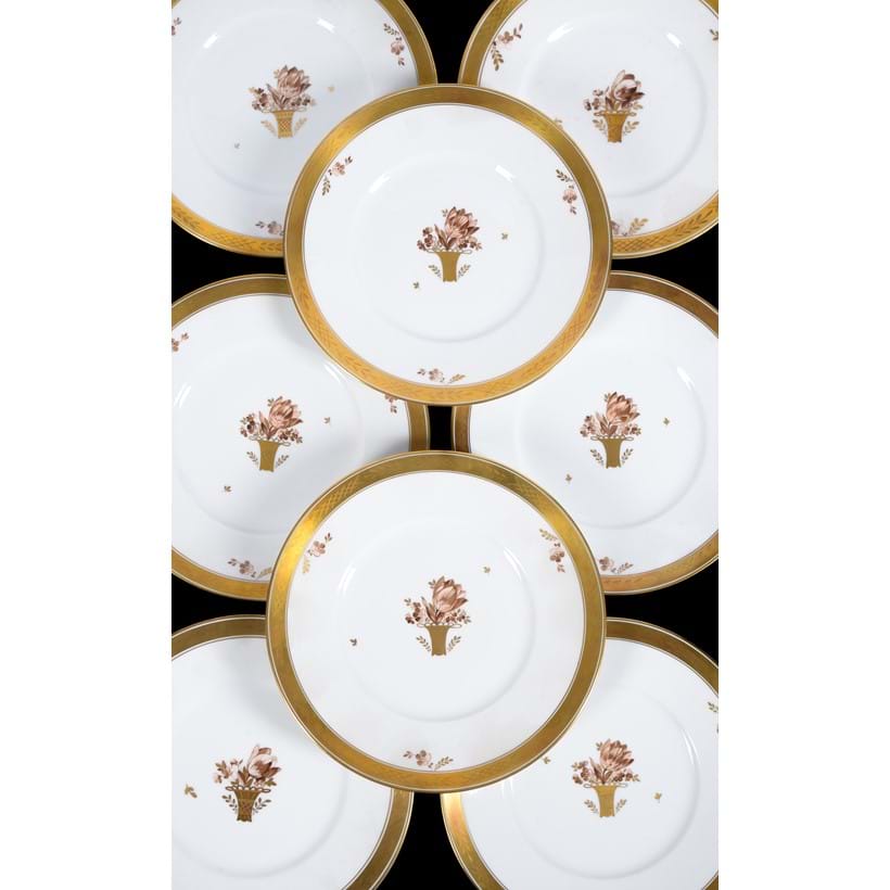 Inline Image - Lot 24: An extensive modern Royal Copenhagen 'Golden Basket' pattern part dinner and breakfast service | Est. £1,000-1,500 (+fees)