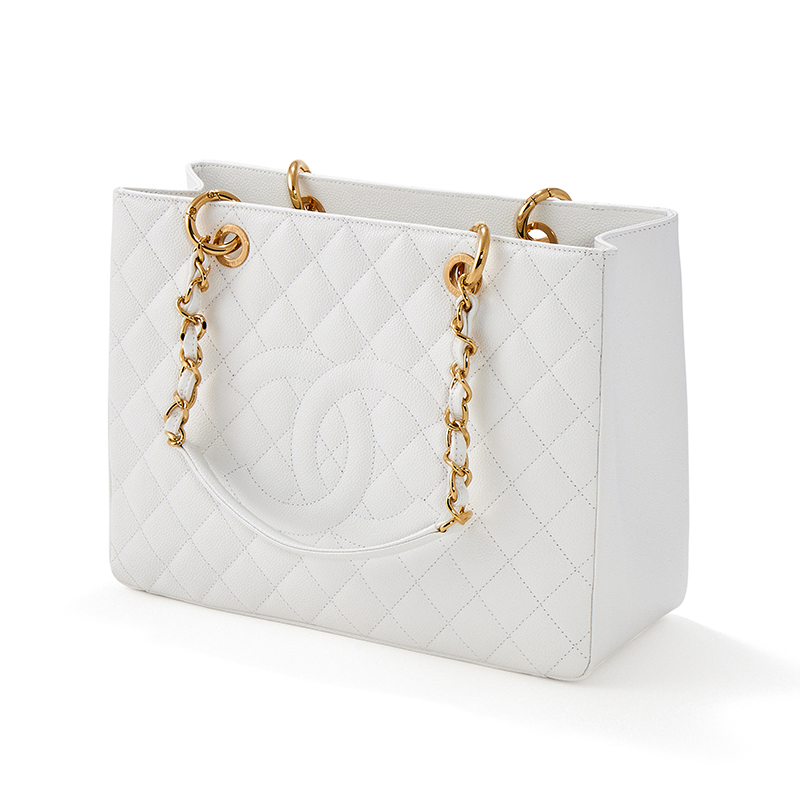 Chanel, grand shopping tote a white caviar lambskin tote