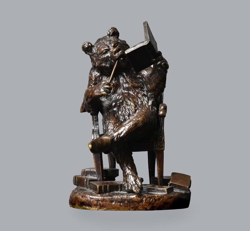 Inline Image - Lot 854: Cristophe Fratin (1800-1864), a patinated bronze model of a 'Literary Bear' | Est. £800-1,200 (+fees)
